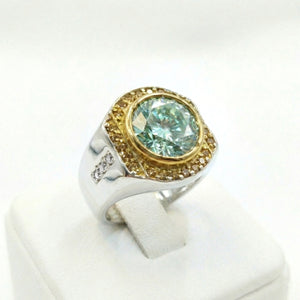 خاتم ملكي من الفضة عيار 925 بجوهرة موزنايت – تألق يضاهي الألماس