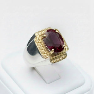 خاتم ياقوت أفريقي طبيعي – فضة استرليني 925 بتصميم فاخر